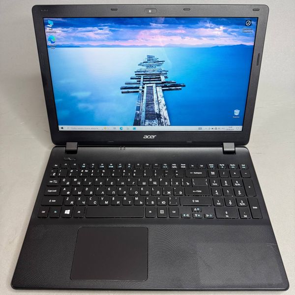 15.6'' Ноутбук Acer ES1-531 черный