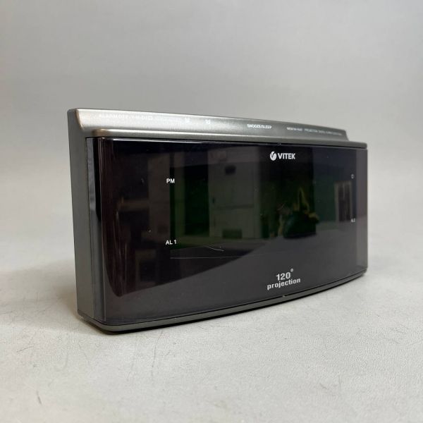 Часы радиобудильник Vitek VT-6607 (GY) черный