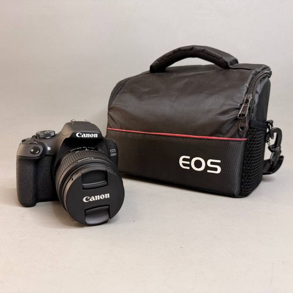 Зеркальный фотоаппарат Canon EOS 2000D Kit 18-55 IS II