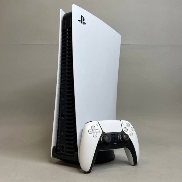 Игровая приставка Sony PlayStation 5 825GB CFI-1200A, с дисководом, без игр, белая