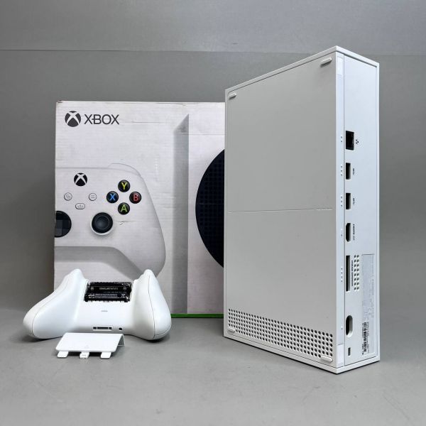 Игровая приставка Microsoft Xbox Series S 512gb без игр, белый