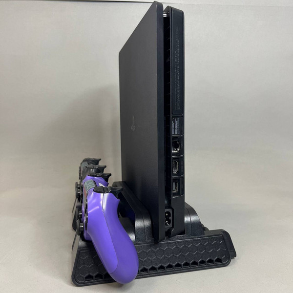 Игровая приставка Sony PlayStation 4 Slim 500 ГБ HDD, без игр, два геймпада, черная