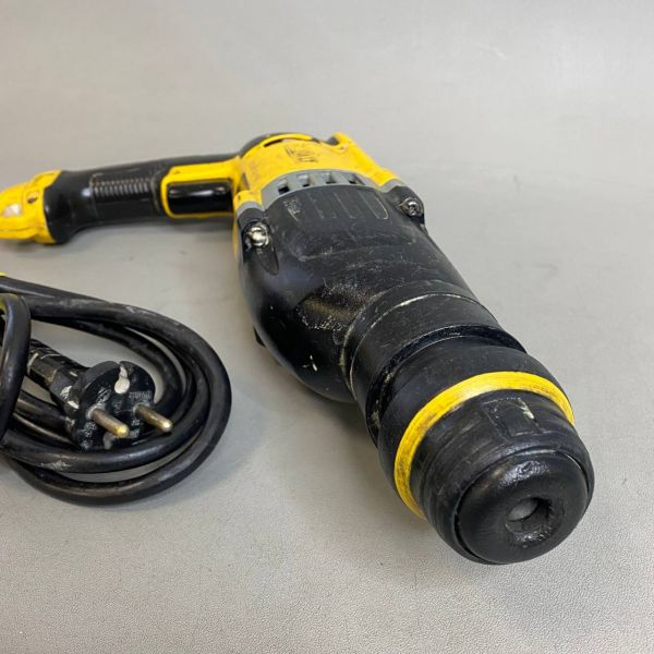 Перфоратор DeWALT D 25143  [D25143-KS]