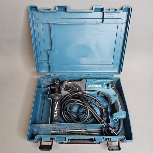 Перфоратор Makita HR 2470