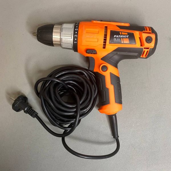 Дрель-шуруповерт сетевая PATRIOT FS 306, крутящий 35Нм, 300Вт
