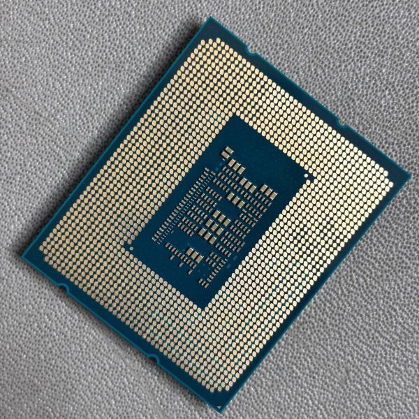 Процессор Intel Core i3-12100F LGA1700 OEM
