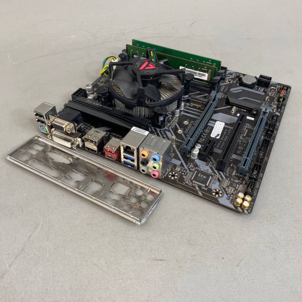 Комплект мат плата Gigabyte b360m-d3h s-1151v2 + Core i3 -8100 + 8Gb+ кулер