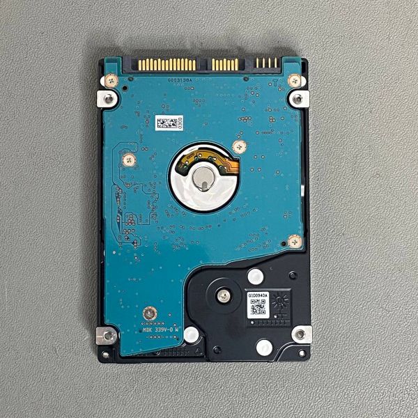 Жесткий диск Toshiba 750 гб MQ01ABD075