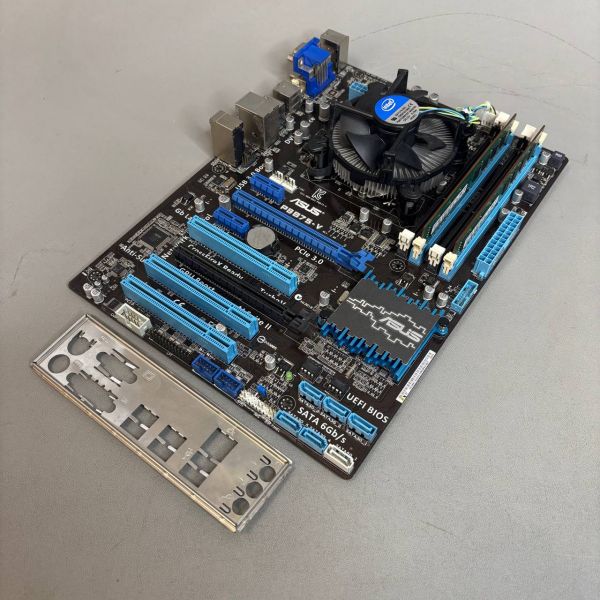 Комплект мат плата s-1155 + Core i5 -3570 +8Gb+  кулер