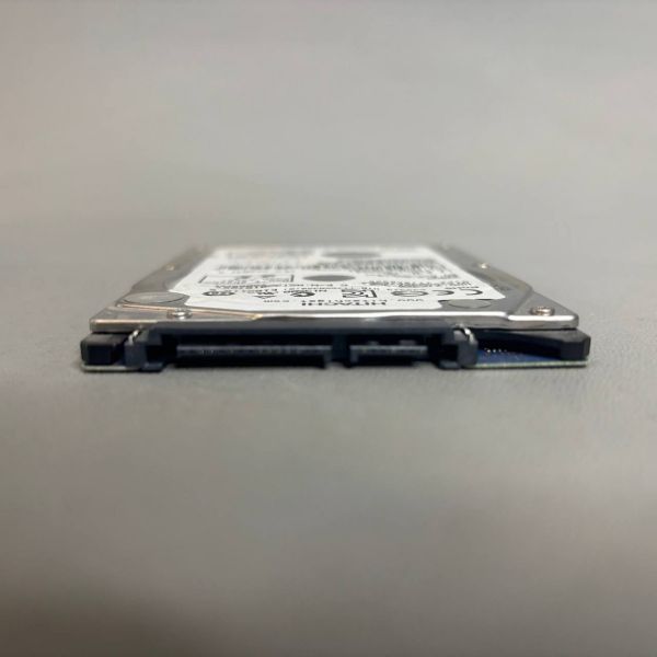 Жесткий диск Hitachi Travelstar, HTS723232A7A364 , 320 Гб, SATA
