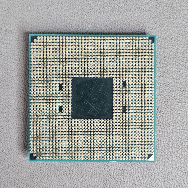 Процессор AMD Ryzen 3 3200G, сокет AM4, техпроцесс 12нм, 4ядра, 3600МГц