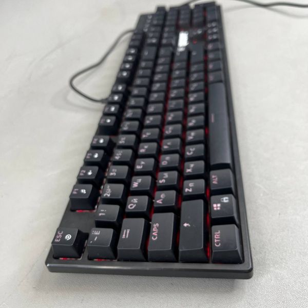 Клавиатура Defender Quest GK-596 45596, механическая, USB, подсветка, черная