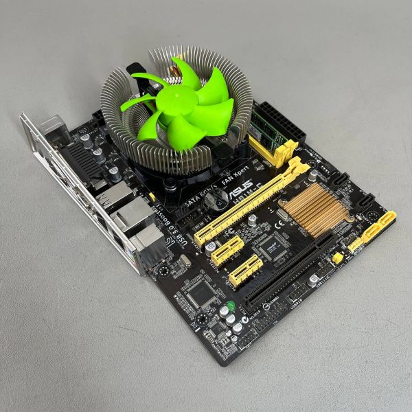 Комплект мат плата s-1150(h81) + i3-4130 +8Gb+кулер
