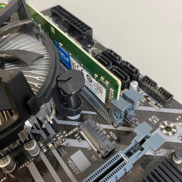 Комплект мат плата Gigabyte H310M A s-1151v2 + Core i3 -8100 + 4Gb+ кулер