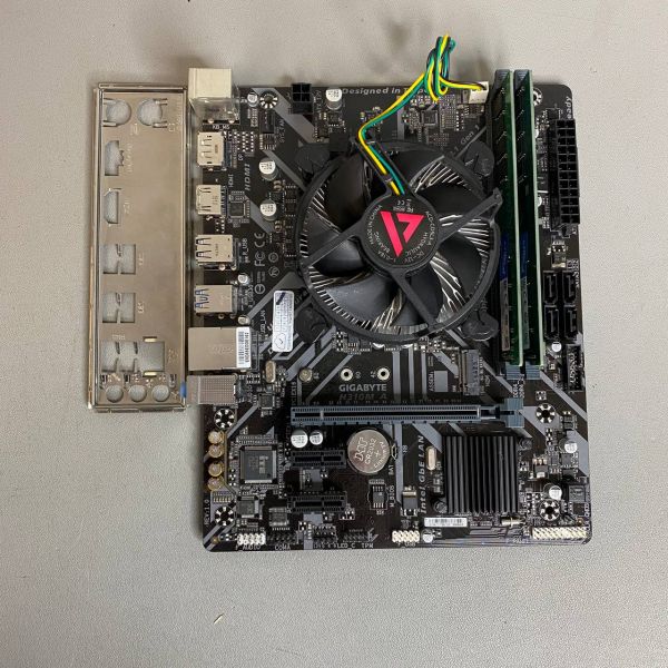 Комплект мат плата Gigabyte H310M A s-1151v2 + Core i3 -8100 + 16Gb+ кулер