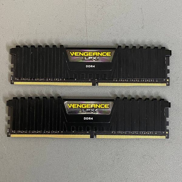 Оперативная память Corsair Vengeance LPX 8 ГБ (4 ГБ x 2 шт.) cmk8gx4m2a2400c16