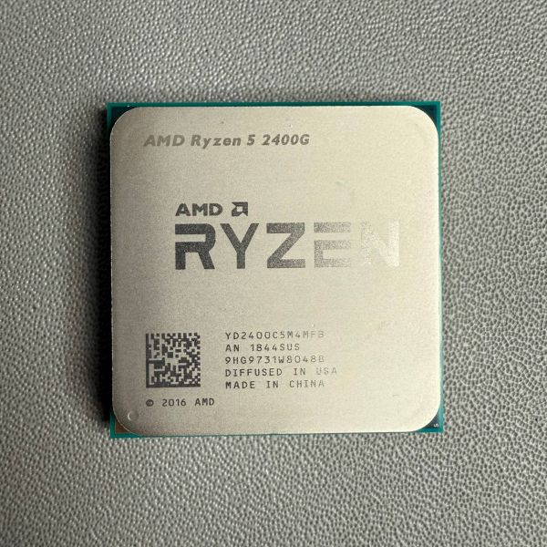 Процессор AMD Ryzen 5 2400G AM4, 4 x 3600MHz, OEM