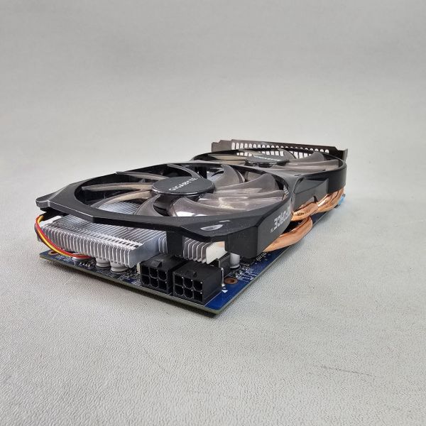 Видеокарта 1Gb PCI-E GDDR5 GIGABYTE GeForce GTX560 GV-N56GOC-1GI