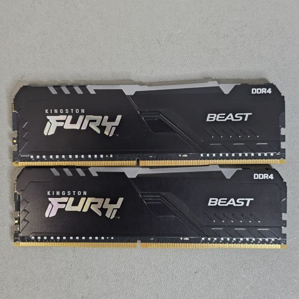 Оперативная память 16Gb (2x8Gb) Fury Beast RGB KF432C16BBA/8 