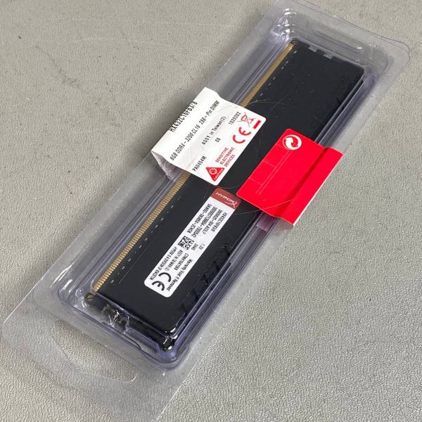 Оперативная память HyperX FURY Black DDR4 3200 МГц 1x8 ГБ (HX432C16FB3/8)