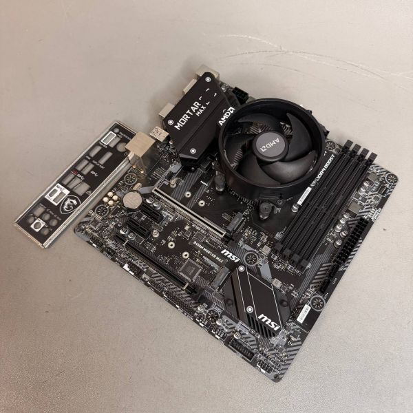 Комплект Материнская плата MSI B450M Mortar MAX + Ryzen 3 2200G + Кулер