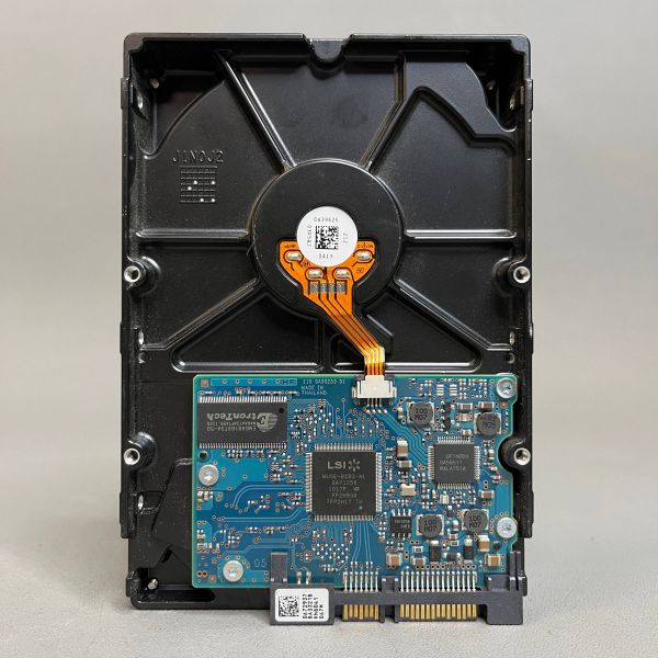 Жесткий диск Hitachi HDS721025CLA382 250Gb SATAII 3,5