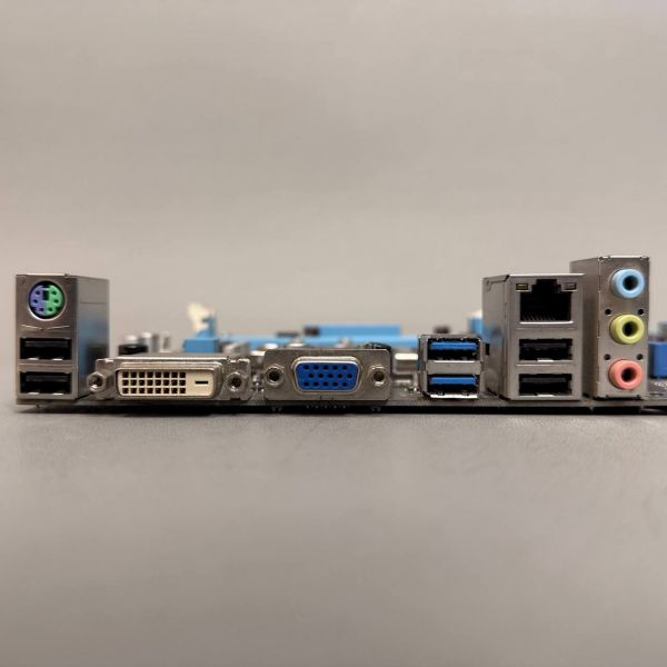 Материнская плата S-1155 asus P8B75-M LX