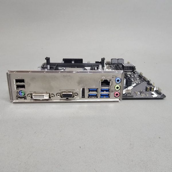 Комплект Asrock A320M-HDV +R3 2200G