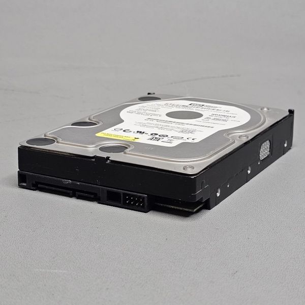 Жесткий диск Western Digital WD3200AAJS 320Gb SATAII 3,5