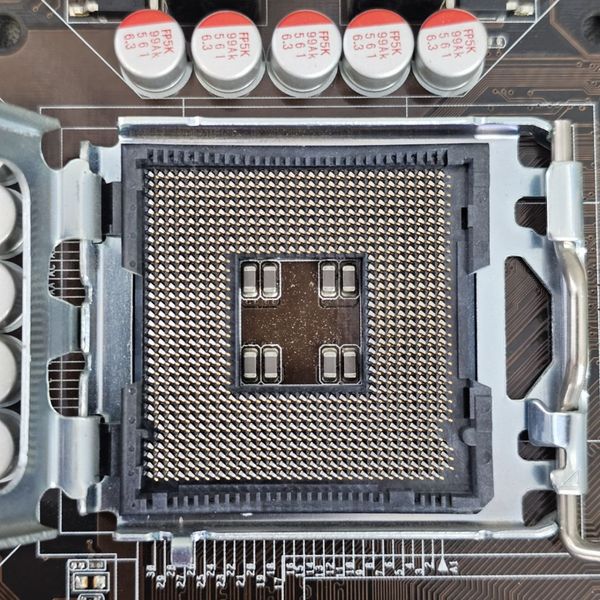 Материнская плата ASUS P5Q-EM
