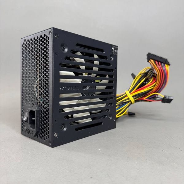 Блок питания AeroCool VX PLUS 450W [VX-450 PLUS] черный