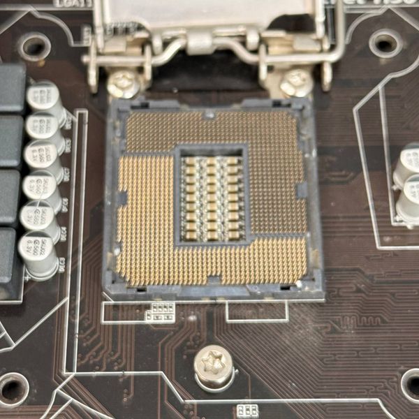 Материнская плата GIGABYTE GA-Z87-HD3
