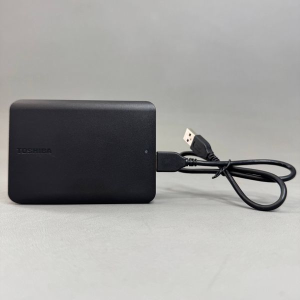 Внешний жесткий диск Toshiba Canvio Basics, 2 ТБ, USB 3.2 Gen1 (HDTB520EK3AA) черный