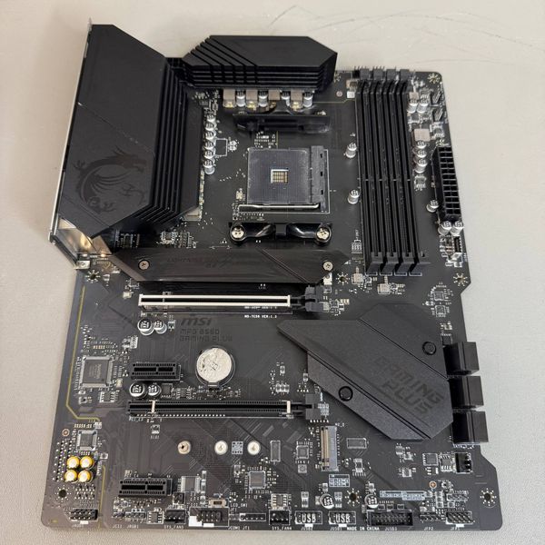 Материнская плата MSI MPG B550 GAMING PLUS
