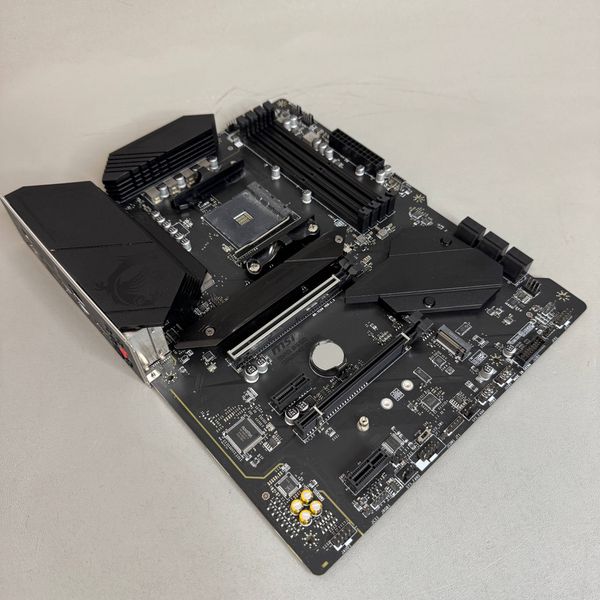 Материнская плата MSI MPG B550 GAMING PLUS
