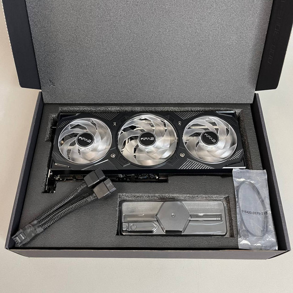 Видеокарта KFA2 GeForce RTX 5070 Ti ROCK(X) OC 3FAN RGB Black [57IZN6MDBUEK]