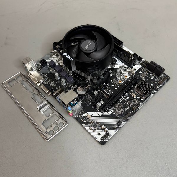 Комплект Материнская плата Asrock A320M-HDV + Ryzen 3 2200G+8Gb+Кулер