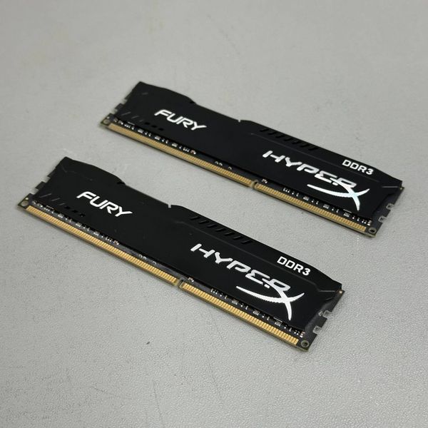 Оперативная память Kingston DDR3 16Gb (2x8Gb) 1866MHz pc-15000 HyperX FURY   (HX318C10FBK2/16)