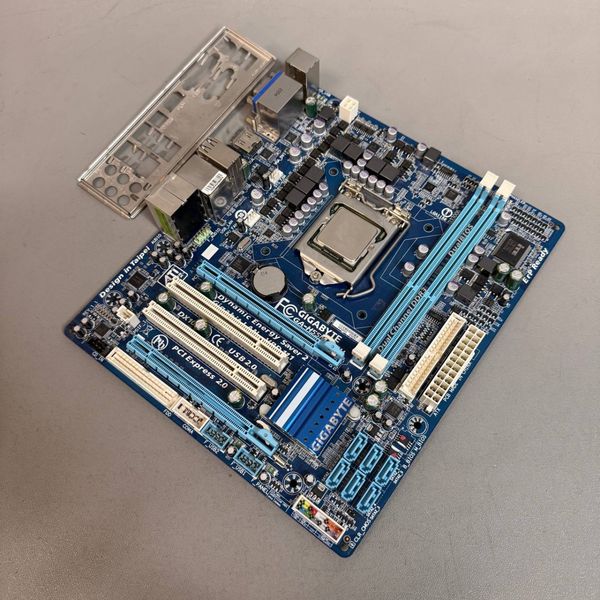 Материнская плата GIGABYTE GA-H55M-S2H + i3-530