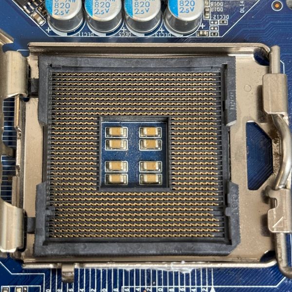 Материнская плата GIGABYTE GA-P35C-DS3 (rev. 2.0)