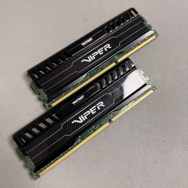 Оперативная память DDR3 UDIMM Patriot Viper 3 [PV316G160C9K] 2x8Gb  16 ГБ