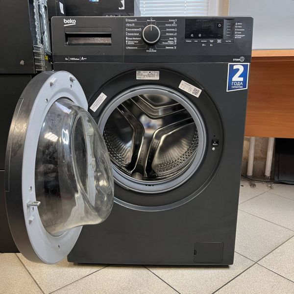 Стиральная машина SteamCure BEKO WSRE6512ZAA с загрузкой 6 кг, цвет черный, Скорость отжима: 1000 об/мин, 15 программ