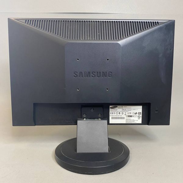 19'' Монитор Samsung SyncMaster 923NW, 1440x900, 75 Гц, TN