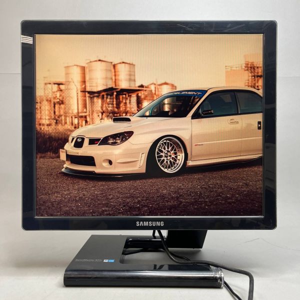 19'' Монитор Samsung SyncMaster 971P, 1280x1024, 75 Гц, PVA черный