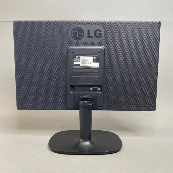 18.5'' Монитор LG 19M35A-B чёрный