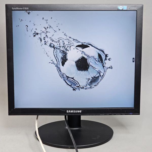19'' Монитор Samsung SyncMaster E1920NR, 1280x1024, 75 Гц, TN