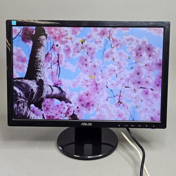 18.5'' Монитор  Asus VE198T, 16:10, 1440х900, 75Гц черный