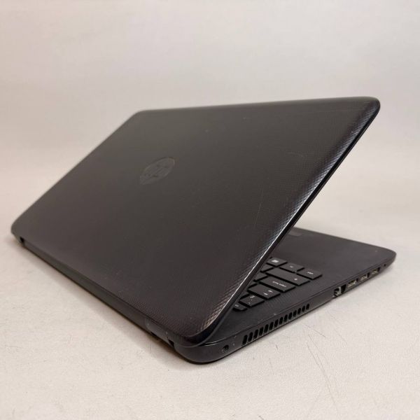 15.6'' Ноутбук HP 15-ac110ur черный