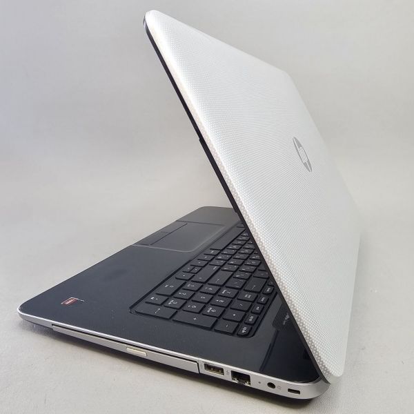 17.3'' Ноутбук HP 17-у000er серый