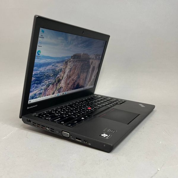 12.5'' Ноутбук Lenovo ThinkPad X240 черный